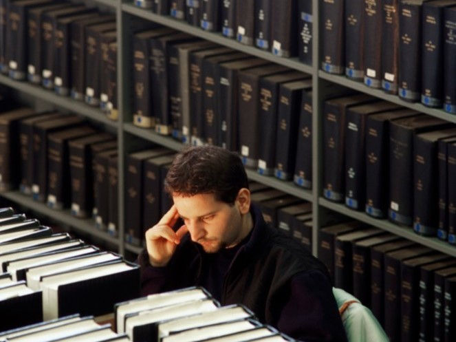 오직 예술만이: 영감을 주는 전시 소개