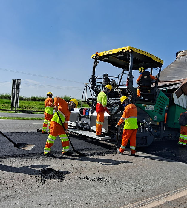 CCR ViaOeste realiza obras de manutenção de pavimento na Rodovia Castello Branco (SP280), em São Roque