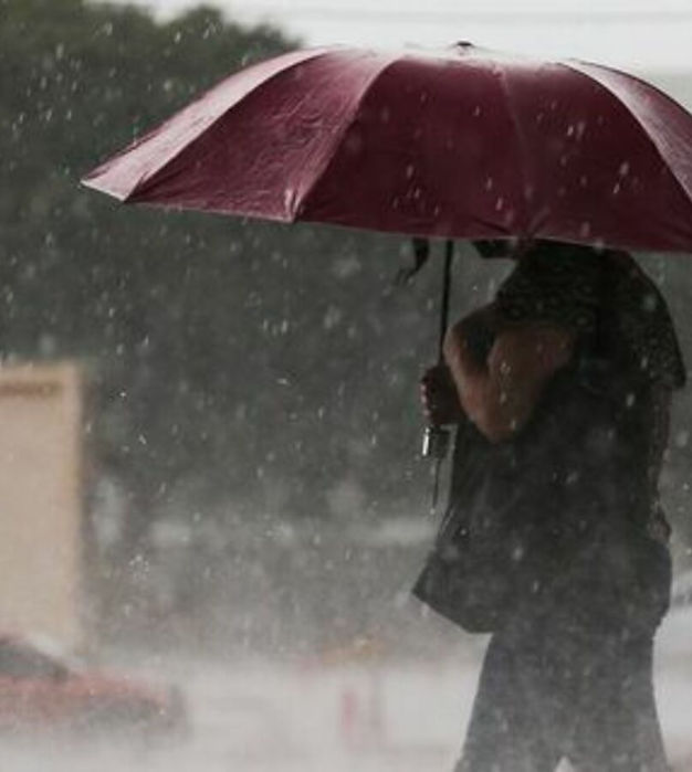 Em São Paulo, chove em oito dias volume 65% maior que o esperado para o mês todo; segundo CGE da Defesa Civil do Estado