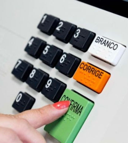 Eleições 2026: eleitor escolherá dois senadores; veja como votar corretamente