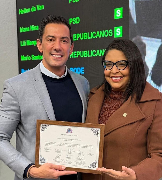 Vereadora Lili Marques presta homenagem ao Secretário Municipal Halley Freitas 