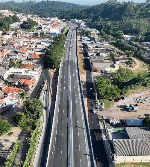 ViaOeste revitaliza pavimento nas vias municipais de Alumínio como complemento às obras na Raposo Tavares