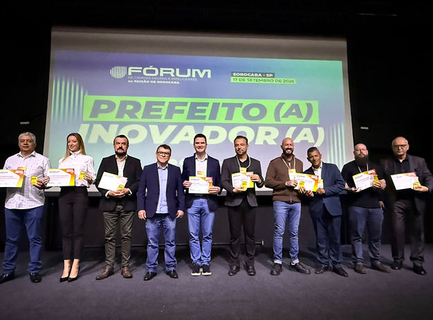 Mairinque recebe reconhecimento de Prefeito Inovador 2026 por uso de tecnologia na segurança pública