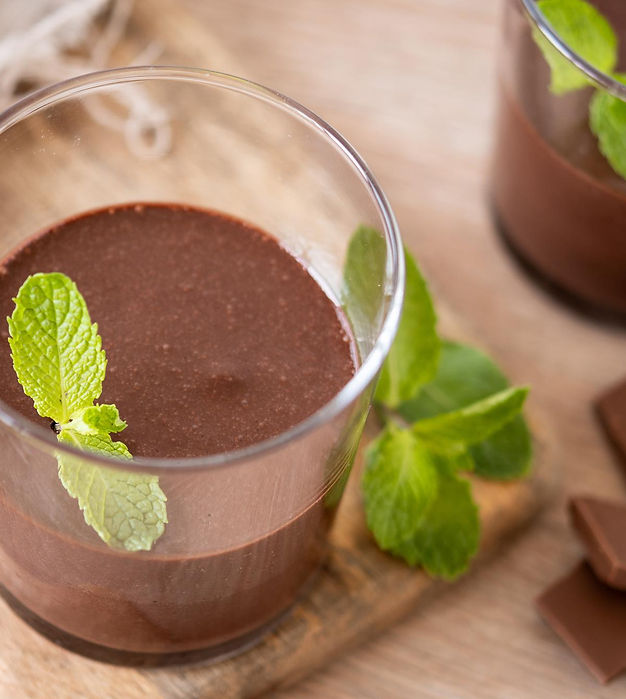 Aproveite o gostinho da Páscoa! Que tal Creme de Chocolate como sobremesa? Sirva bem gelado