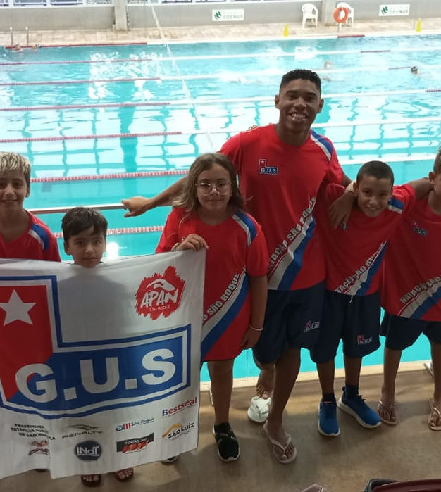 Natação do GUS participa de Torneio no clube Associação Atlética Ararense