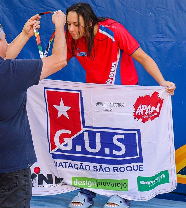 Natação do GUS participa de Campeonato e Sophia Marques conquista dois ouros  