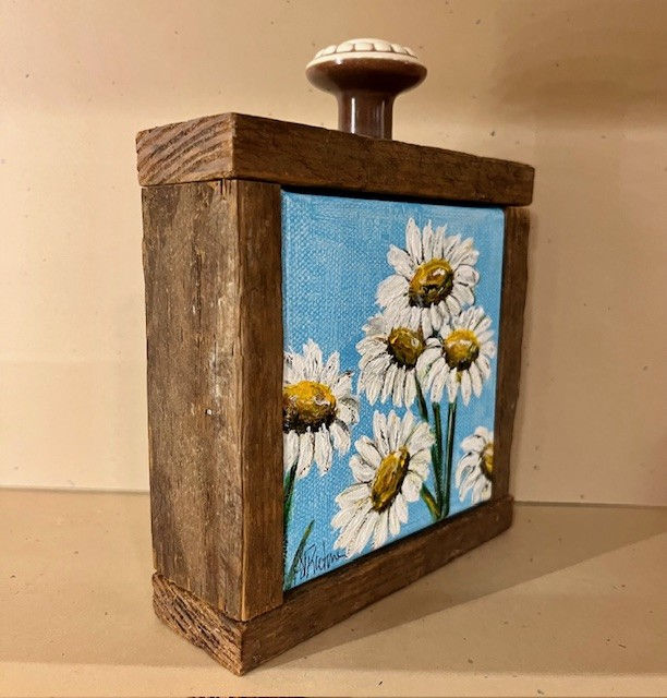 Thumbnail: White Daisies