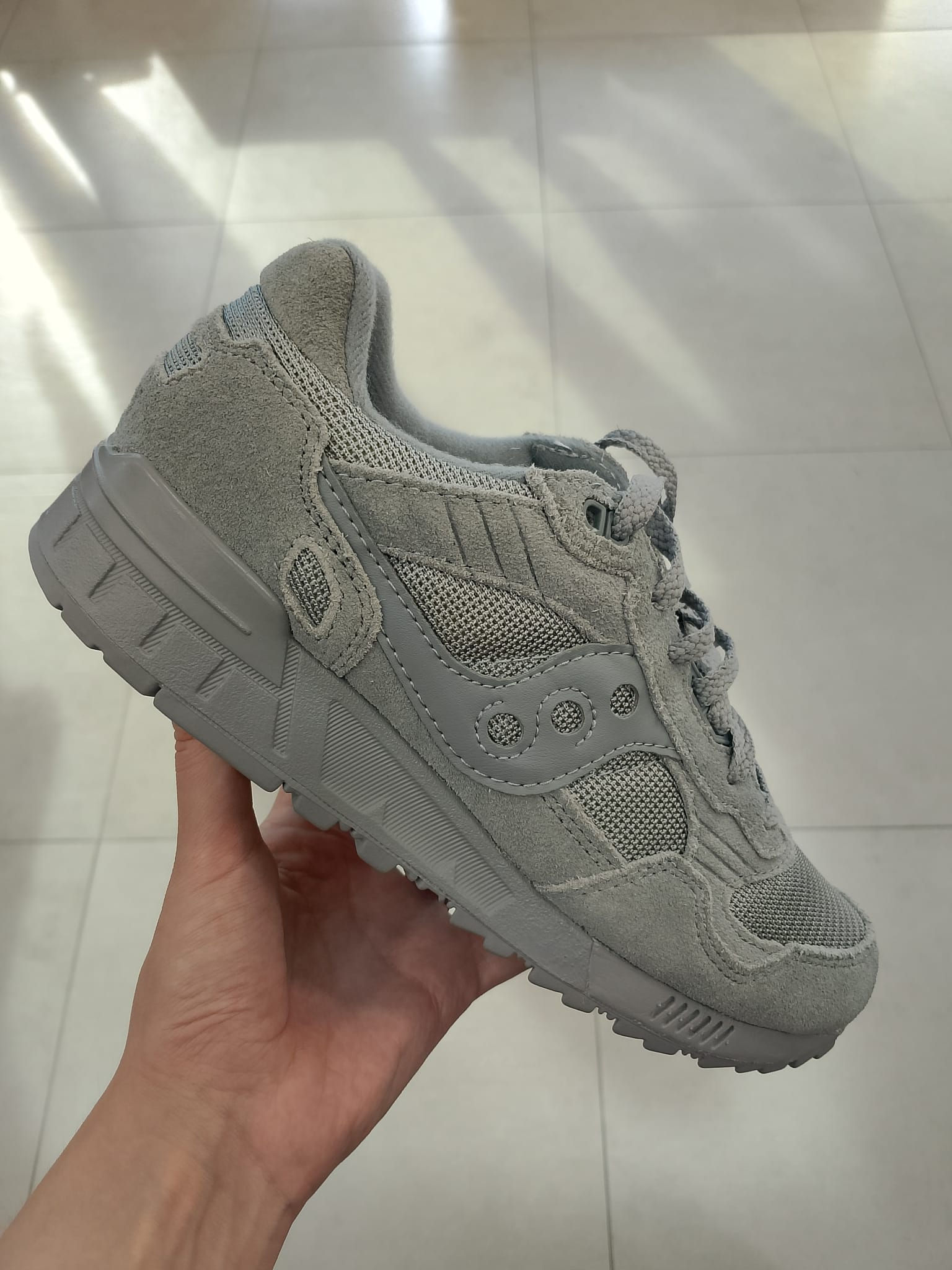 saucony