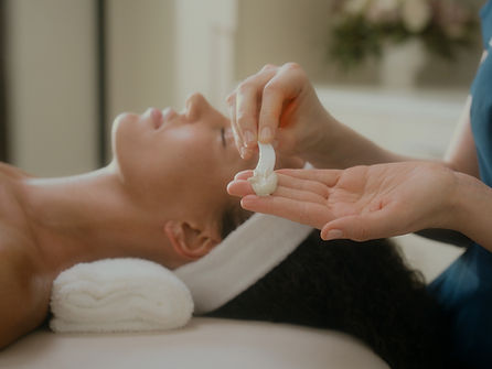 iS CLINICAL Cosmeceuticals