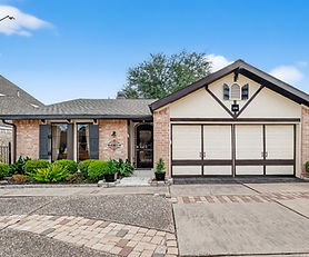 Single-story home for sale at 11939 Brook Meadows Ln in Stafford TX Meadowglen neighborhood