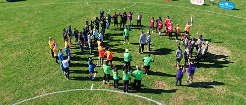 Group-Huddle--2_edited.jpg
