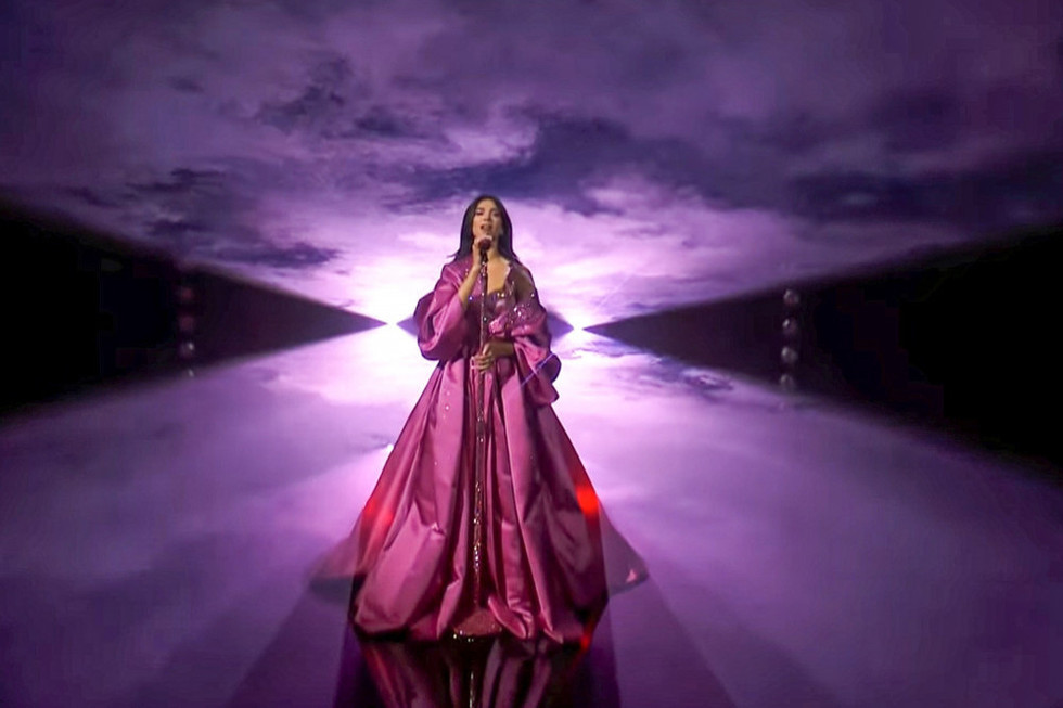 dua-lipas-2021-grammys-performance-aW1hZ
