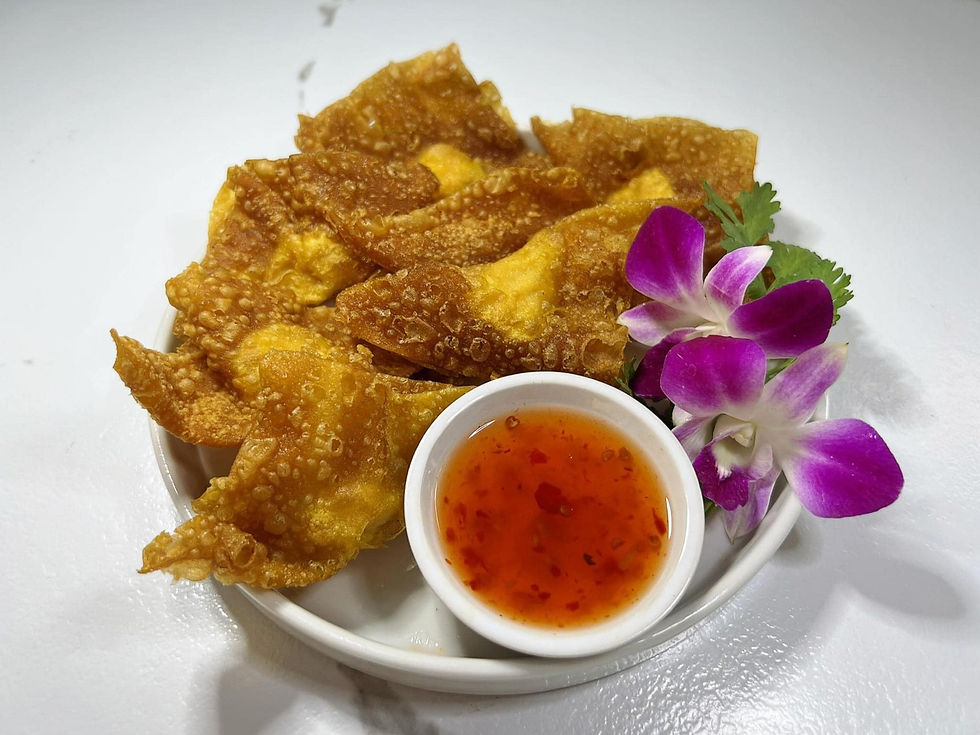 Pineapple Cream Cheese Wonton (Vegetarian)