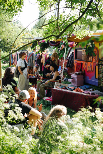 Spinvis op Ruigoord by Lisa Hussaarts106.jpg