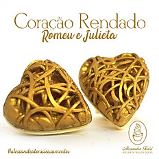 Doce coração rendado