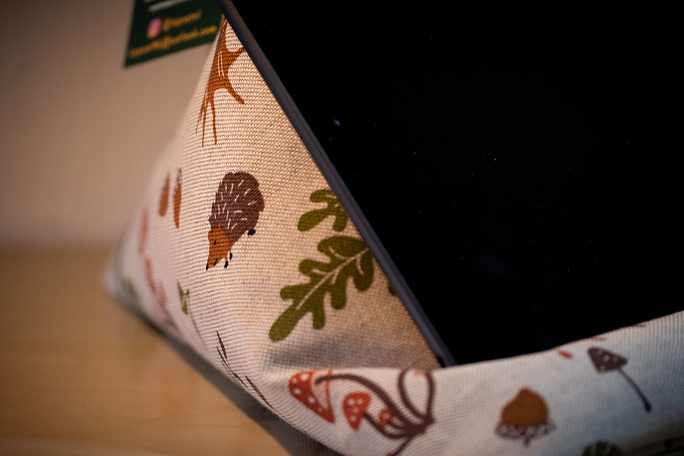 Thumbnail: Tablet kussen - Herfstdieren