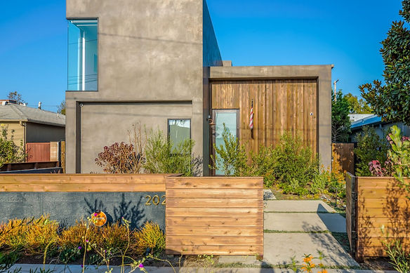 AIH Residence | Los Angeles, CA