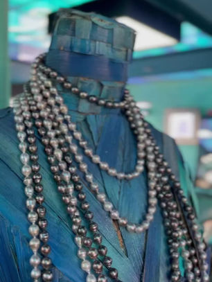 The beginnings of pearl culture and the industrialization of pearls