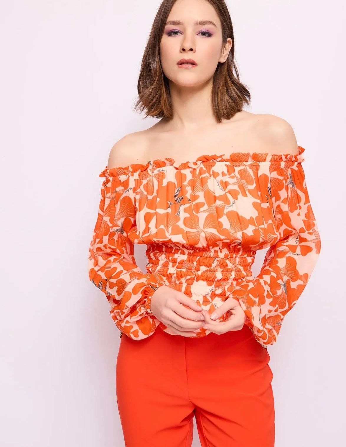 BLUSA DE GASA CON ESTAMPADO DENNY ROSE