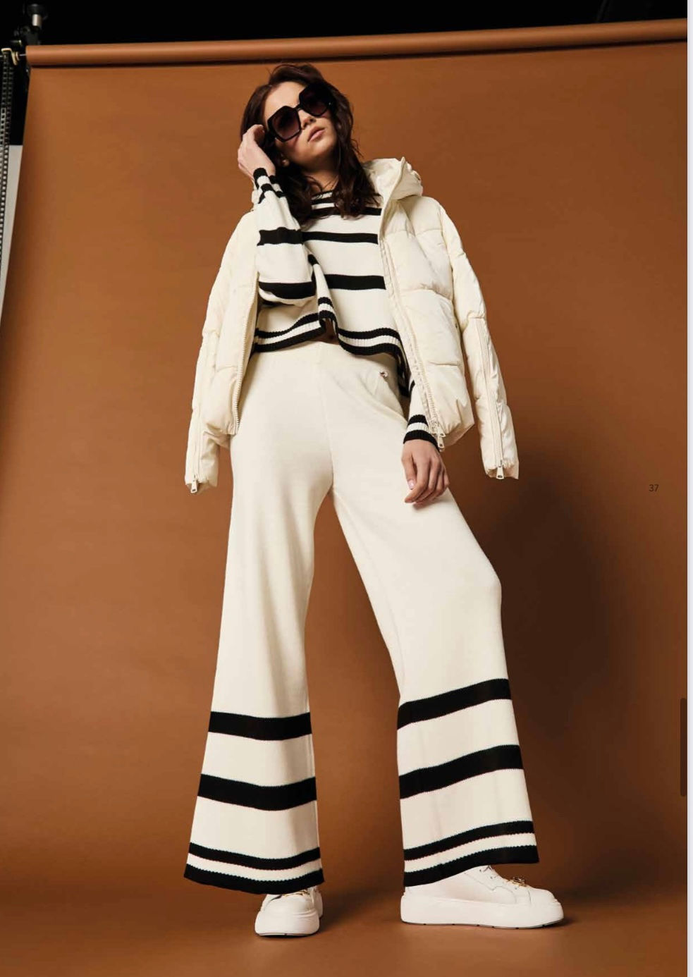 PANTALÓN ON HOMA CINTURA DE PIERNA ANCHA DE PUNTO DENNY ROSE