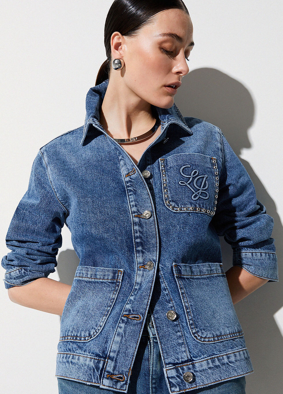 Miniatura: 23 CHAQUETA TEJANA LIU·JO UA6125D4854