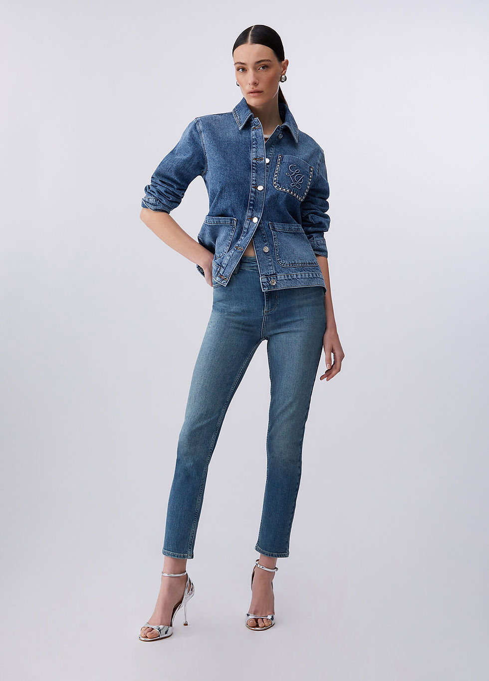 Miniatura: 23 CHAQUETA TEJANA LIU·JO UA6125D4854