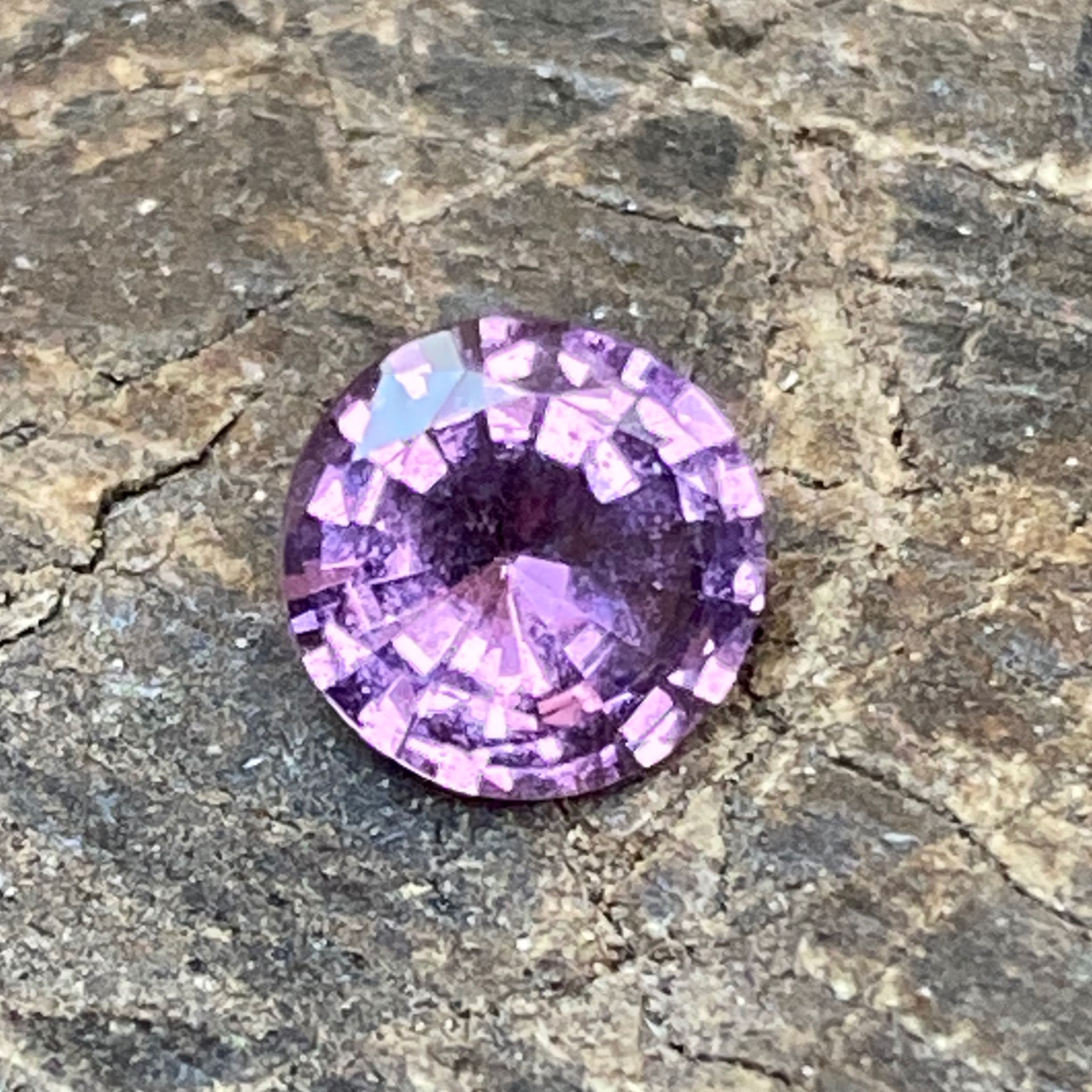 Purple spinel 0.59 ct (Ref: SPI0084)