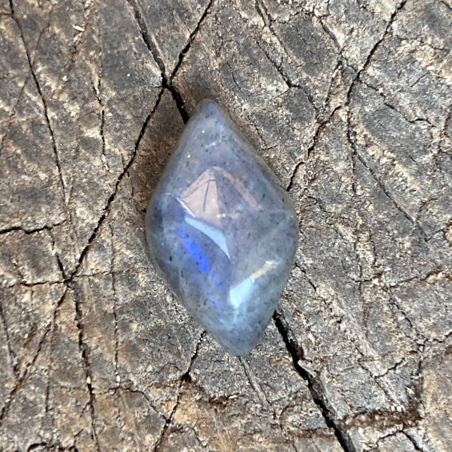 Labradorite 4.41 ct (Ref : LAB0001)