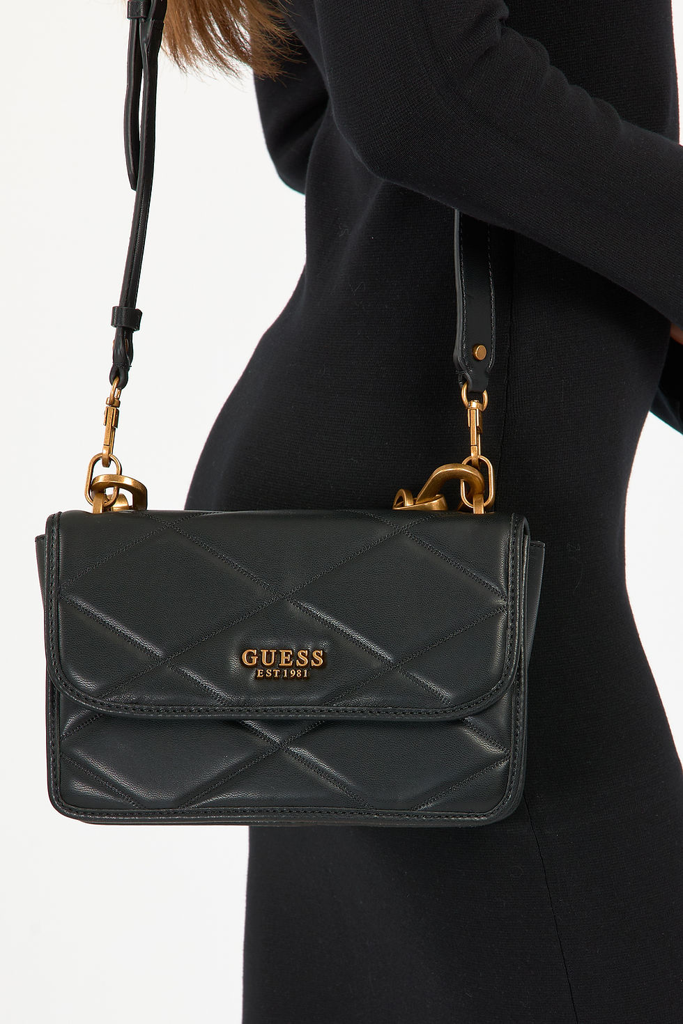 HWQB9191200_BLA_0940