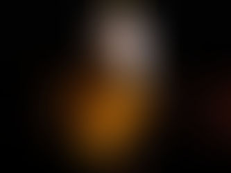 Lembrando o Holocausto: Honrando as Vítimas e Sobreviventes