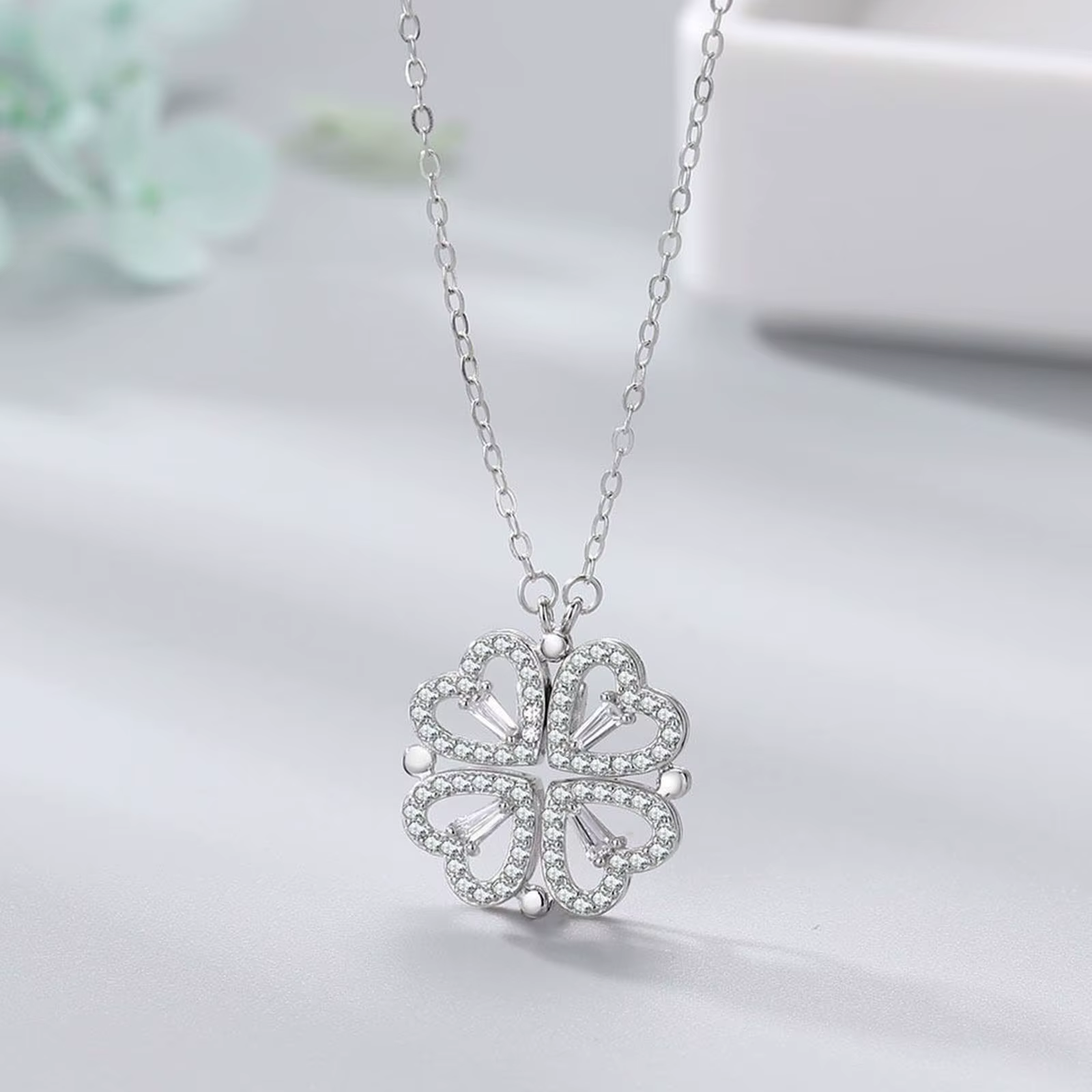 Transformable Heart & Clover Necklace