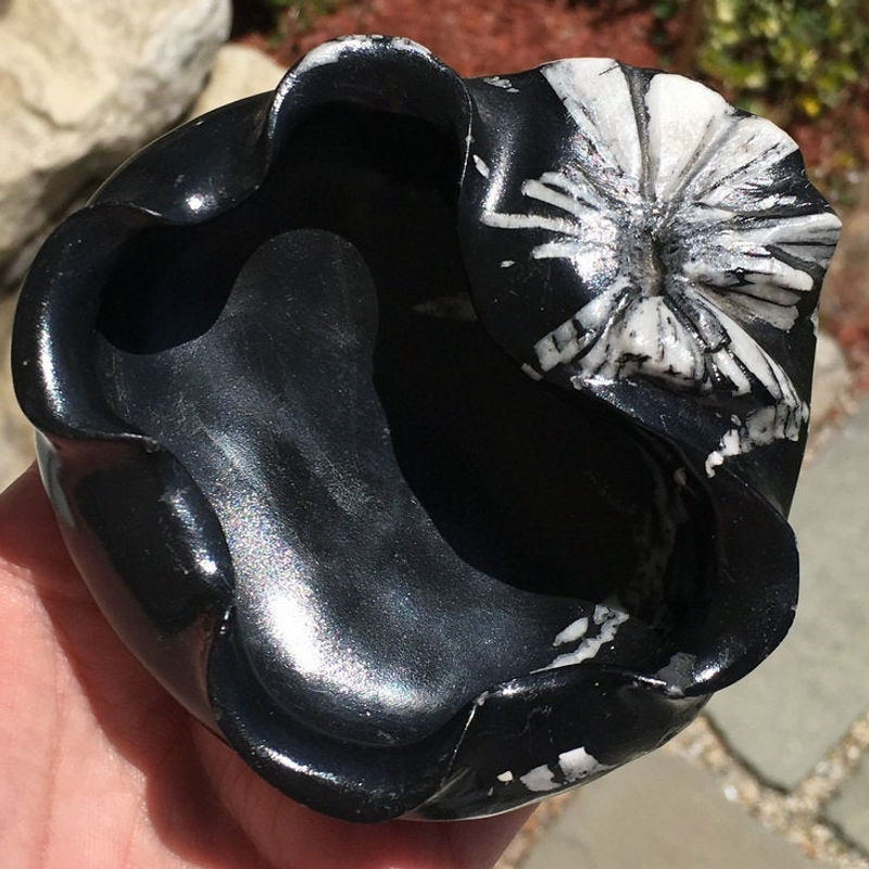 Thumbnail: Chrysanthemum stone gemstone bowl - attracts positive synchronicity
