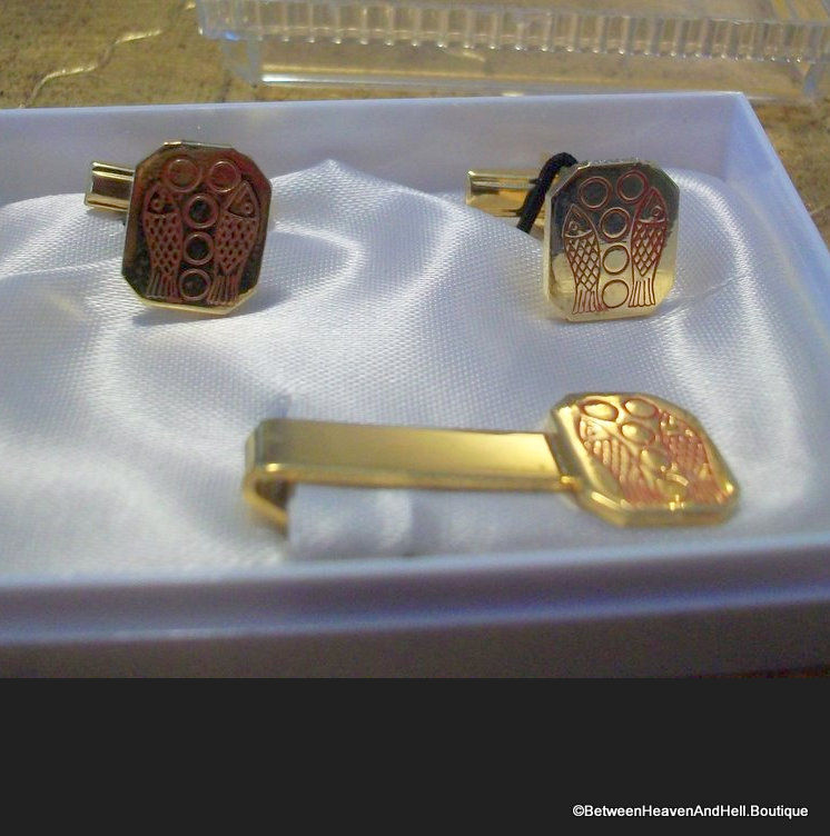 Vintage Men's Religious Jewelry Cuff Links, Tie Clip Set Gold