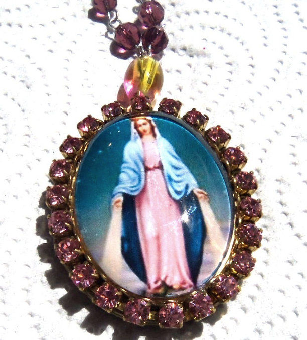 Our Lady Of Grace Prayer Locket Beads Virgin Mary Cameo, Religious Gift