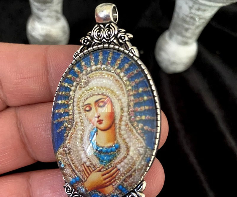 Thumbnail: Religious Art Jewelry, Virgin Mary Glitter Cameo, Catholic Silver Pendant