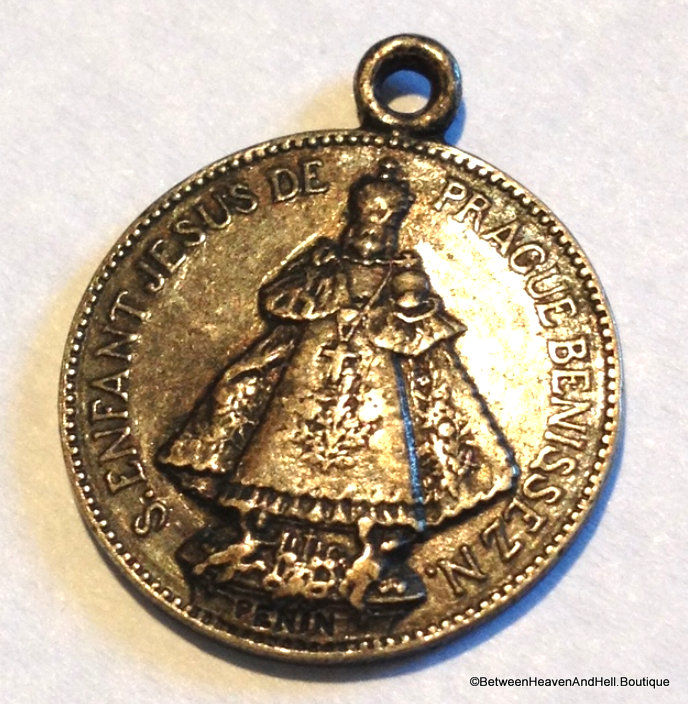 Vintage Religious Medal Signed Penin Infant Of Prague Silver Jesus Pendant
