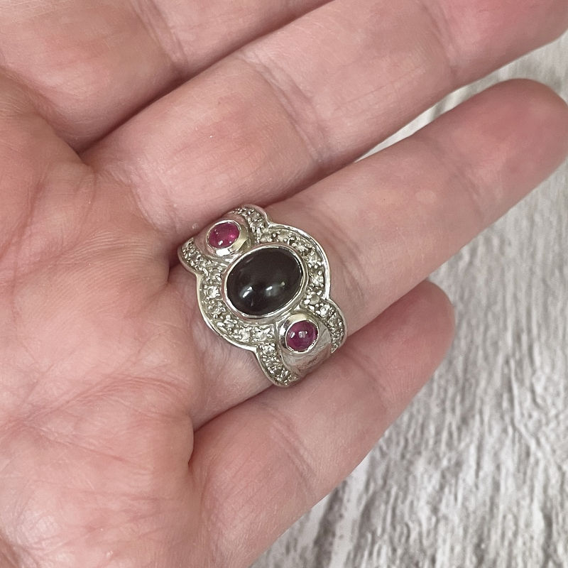 Thumbnail: Vintage Etruscan Ring, Ruby, Onyx, Byzantine, Estate Jewelry