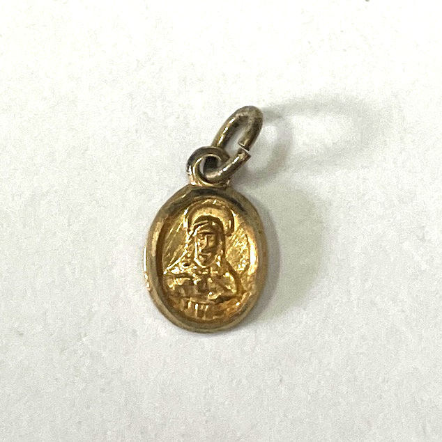 Thumbnail: Tiny Vintage 10k Gold Scapular, Bracelet Charm Medal, Sacred Heart
