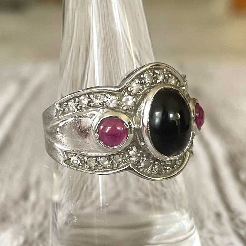 Thumbnail: Vintage Etruscan Ring, Ruby, Onyx, Byzantine, Estate Jewelry