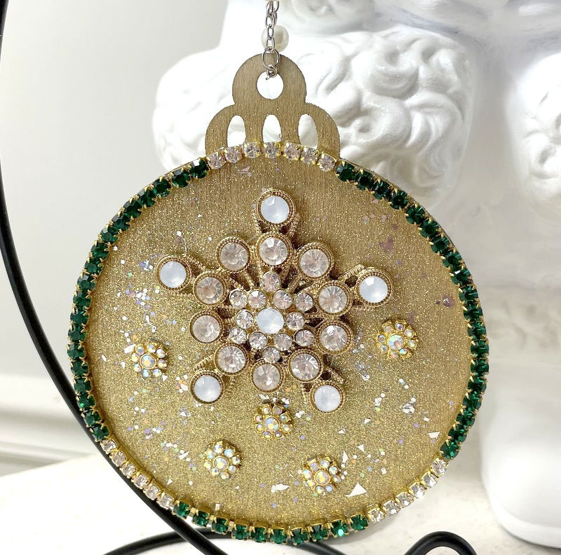 Thumbnail: Chic Gold and Silver Glitter Green Rhinestone Ornament Christmas Décor