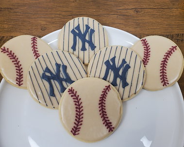 dye free Yankees baseball frosted sugar cookies
