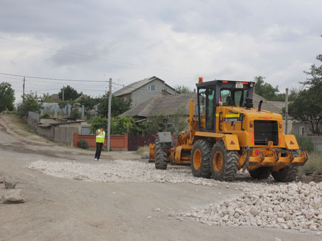На улице Жуковского произведен ремонт дорожного покрытия