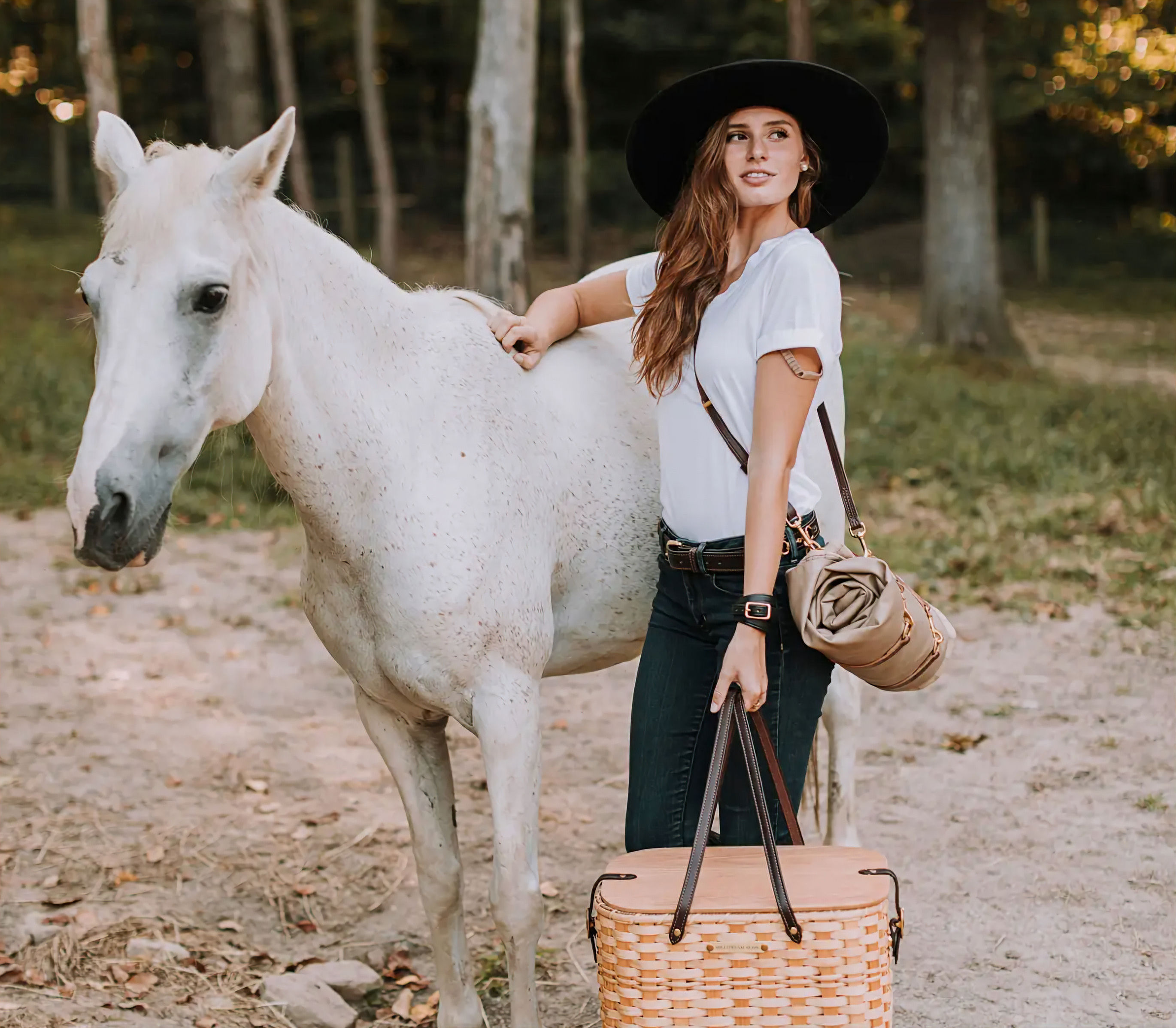 The Leather Blanket Carrier