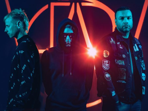 Muse anuncia novo álbum 'Will Of The People' e divulga novo single 'Compliance'