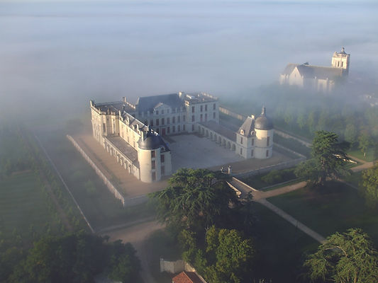 château_brume_HD_CMJN.jpg