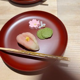 桜の点心茶懐石