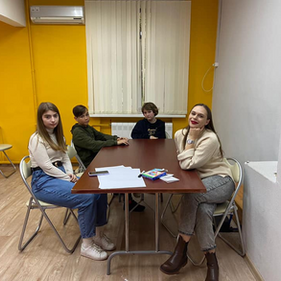 Занятия по программе социальной адаптации подростков "Школа жизни": я выбираю или я должен?