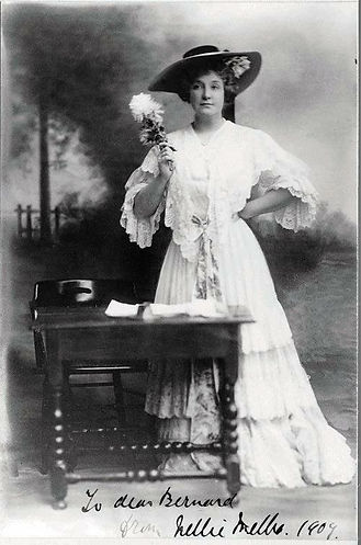 Nellie-Melba-Violetta-in-Verdis-Traviata-1907.jpg