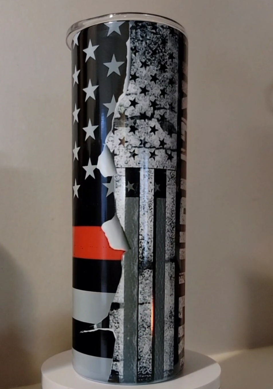 Thumbnail: American flag Firefighter 