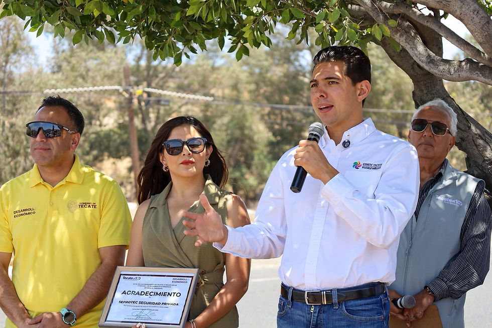 SEPROTEC adopta camellón en la entrada de Tecate y se suma a la recuperación de espacios públicos